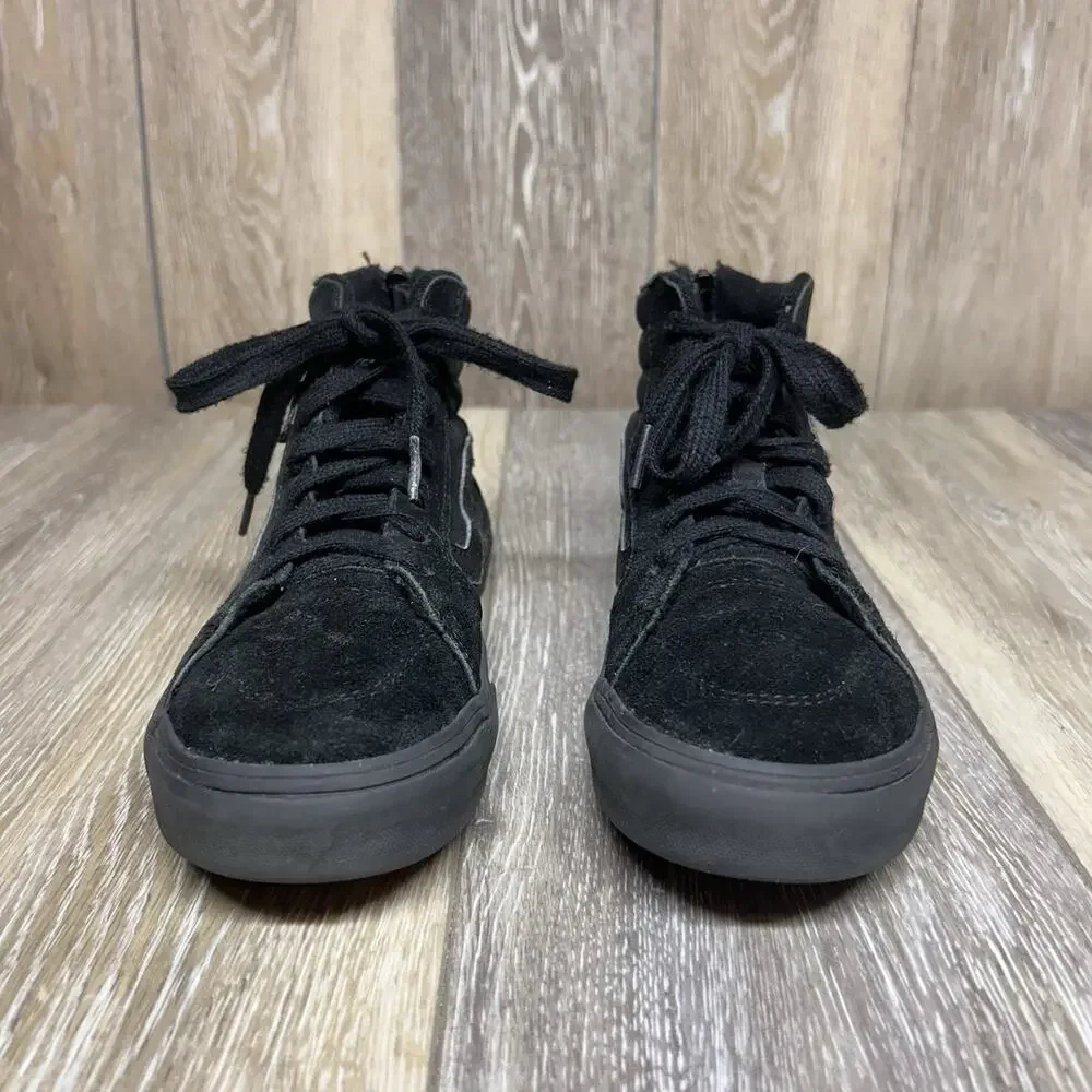 Vans Youth Size 3 Triple All Black SK8 Hi High Top Skate 721356 Zipper Shoes